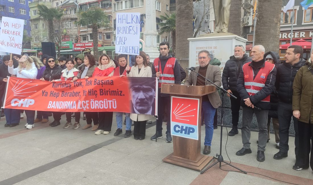 Bandırma’da İmamoğlu’na destek eylemi İstanbul Büyükşehir Belediye Başkanı Ekrem İmamoğlu’nun gözaltına alınmasının ardından CHP