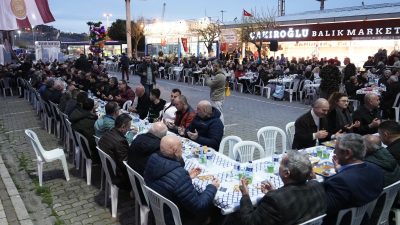 Bandırmaspor Taraftarlar Derneği tarafından düzenlenen iftar programı, Bandırmaspor yönetimi ve