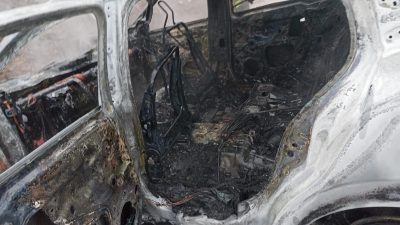 Balıkesir’de İzmir İstanbul otoyolunda meydana gelen trafik kazasında kamyona arkadan