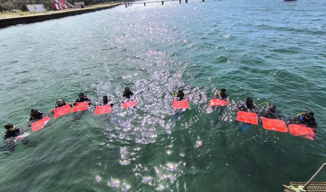 Bandırma Onyedi Eylül Üniversitesi Su Altı Sporları Topluluğu, İstiklal Marşı’nın
