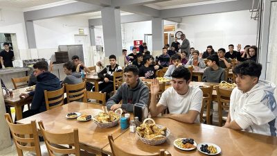 Burhaniye’de, Kaymakam İlyas Memiş, Burhaniye Kuvâyı Milliye Fen Lisesi pansiyonda