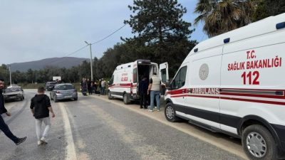 Erdek’te 1 otomobil ve 2 motosikletin karıştığı trafik kazasında 3