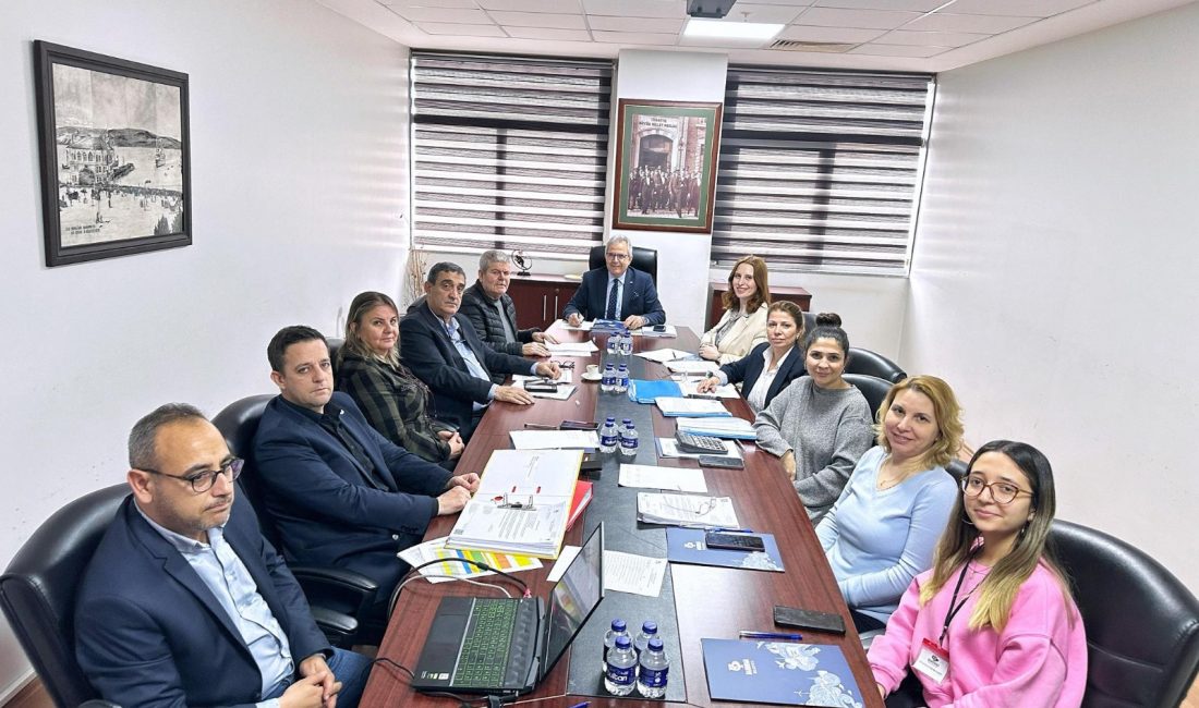 Bandırma Belediyesi gerçekleştirdiği toplantıda projeler, yeni çalışmalar ve belediye hizmetleri