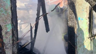 Erdek’te bir evde çıkan yangın paniğe neden oldu. Edinilen bilgiye