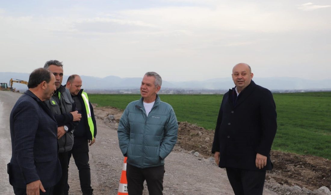 Gönen’de ulaşım altyapısı iyileştiriliyor Gönen’deki yol genişletme çalışmalarını inceleyen Belediye Başkanı İbrahim Palaz, yapılan