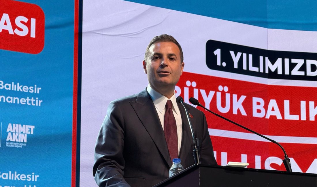 Bandırma’dan İstanbul’a “Deniz Otobüsü” seferleri başlayacak Balıkesir Büyükşehir Belediye Başkanı Ahmet Akın, vatandaşlarla buluşarak 1 yıl