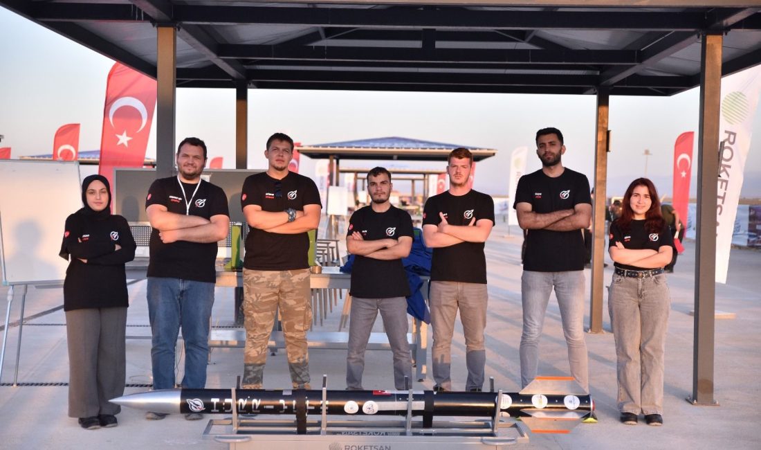 Bandırma Onyedi Eylül Üniversitesi öğrencileri, TEKNOFEST 2025 Roket Yarışması’nın ön
