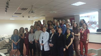 Bandırma Eğitim ve Araştırma Hastanesi’nde gerçekleştirilen programda ebelerin doğum öncesi,