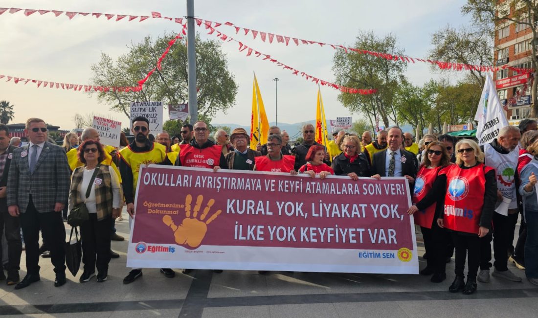Bandırma’da eğitimciler 85’inci yılında Köy Enstitüleri’ni andı Eğitim-İş ve Eğitim Sen Bandırma temsilcilikleri, Köy Enstitüleri’nin kuruluşunun 85.