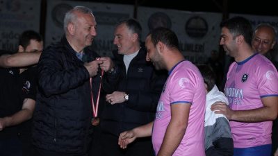 Bandırma Belediyesi, 1 Şubat’ta başlayan Şirketler Ligi’ni namağlup tamamlayarak finalde