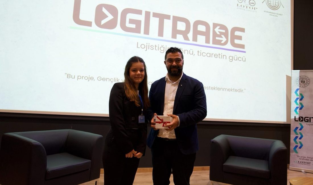Bandırma öğrencileri LOGITRADE 2025 Zirvesi’nde Lojistik ve Dış Ticaret sektörleriyle tanıştı Bandırma Onyedi Eylül Üniversitesi’nde düzenlenen LOGITRADE 2025 Zirvesi, lojistik ve