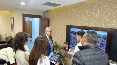 Bandırma Belediyesi’nde gerçekleştirilen toplantıda farklı mahallelerde devam eden saha faaliyetleri