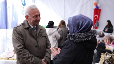 Kadın El Emeği Festivali’nde emekçi kadınlarla buluşan Bandırma Belediye Başkan