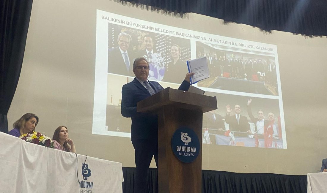 Bandırma Belediye Başkanı Dursun Mirza, bir yıllık hizmet sürecini değerlendirerek,