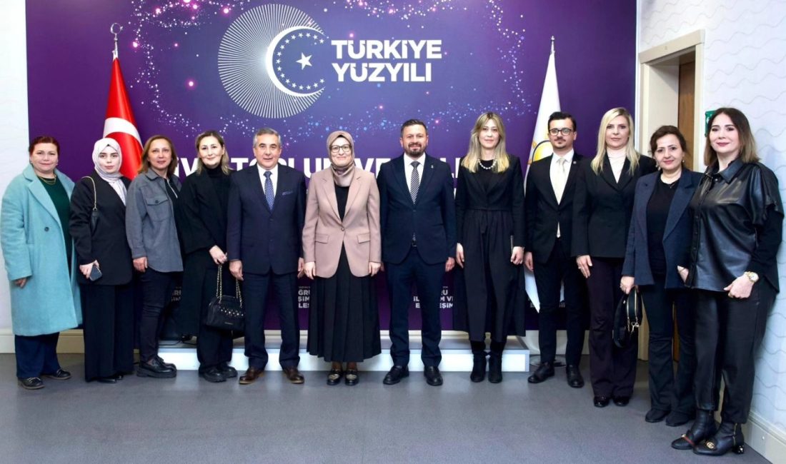 AK Parti Bandırma Heyeti, Ankara’da temaslarda bulundu AK Parti Bandırma İlçe Başkanı Göksel Karlahan öncülüğündeki heyet, Ankara’da