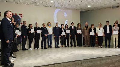 Bandırma’da kadınlara yönelik açılan çelik kaynakçılığı kursunu başarıyla tamamlayan 23