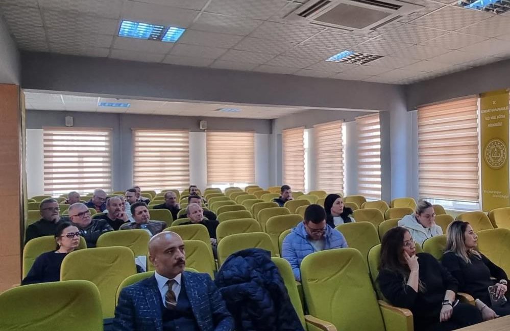Edremit’te kasap ve şarküterilere yönelik hijyen ve yasal mevzuat konulu