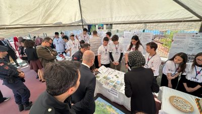 Marmara Çok Programlı Anadolu Lisesi’nde düzenlenen TÜBİTAK İlçe Bilim Fuarı,