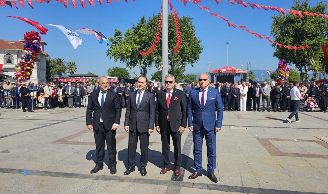 Bandırma’da 19 Mayıs Atatürk’ü Anma, Gençlik ve Spor Bayramı resmi