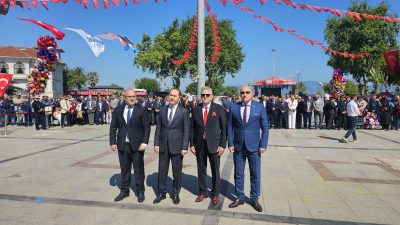Bandırma’da 19 Mayıs Atatürk’ü Anma, Gençlik ve Spor Bayramı resmi