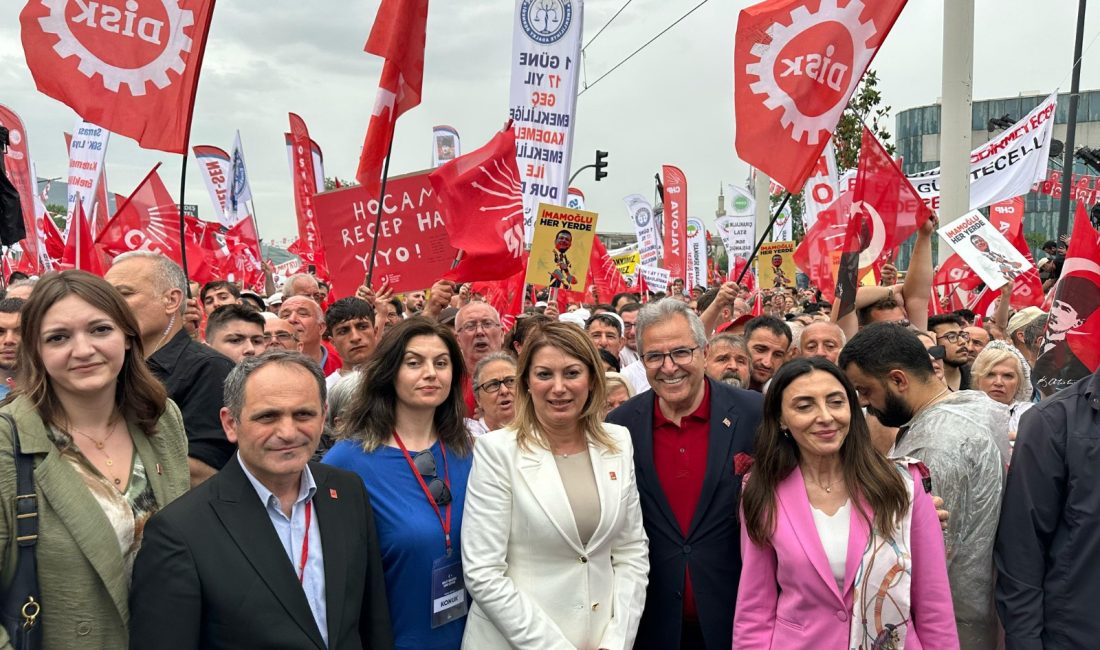 Başkan Mirza’dan Bursa’da demokrasi mitingine destek Ekrem İmamoğlu’nun tutuksuz yargılanması çağrısıyla CHP tarafından düzenlenen mitinglerin Bursa