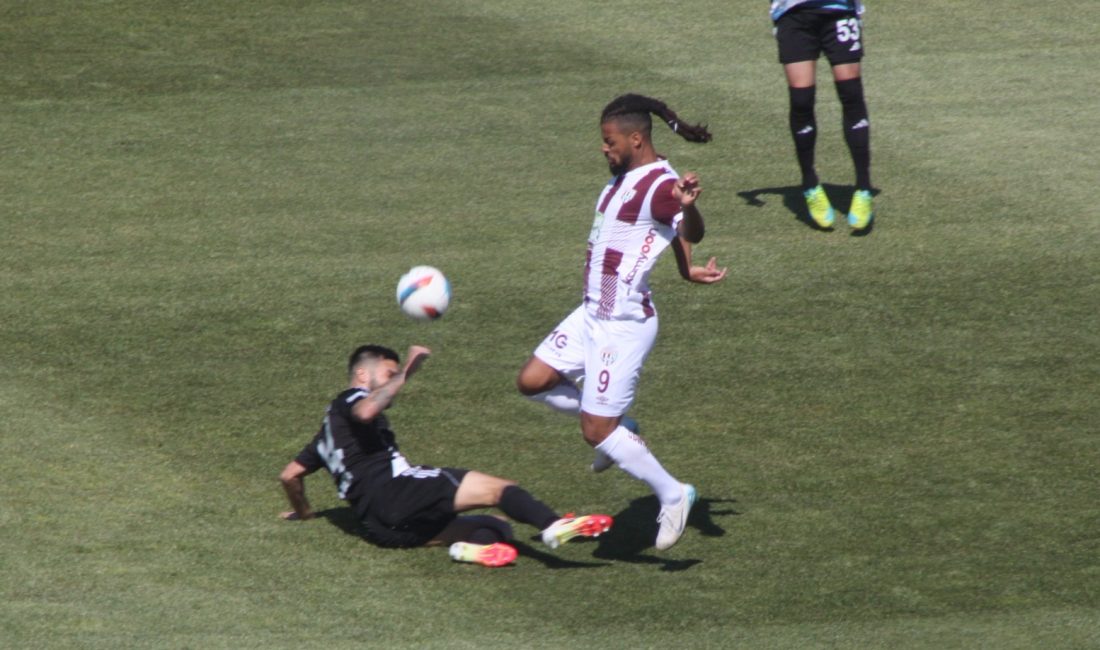 Bandırmaspor Süper Lig yolunda ilk engeli 2-0’la geçti STAT: 17 Eylül HAKEMLER: Abdurrahman Buğra Taşkınsoy, Samet Çavuş, Gökmen