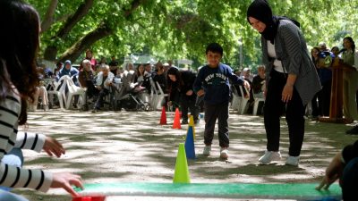 Susurluk’ta Engelliler Haftası kapsamında düzenlenen Bahar Pikniği’nde özel bireyler, müzik,