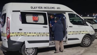 Bandırma’da sahil kıyısındaki dalgakıran kayalıklarında bir ceset bulundu. Edinilen bilgiye