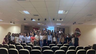 Bandırma Eğitim ve Araştırma Hastanesi ev sahipliğinde düzenlenen eğitim programında,