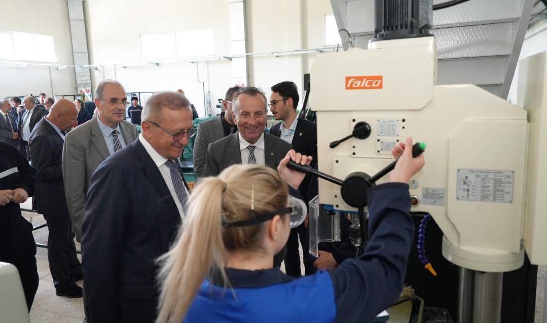 Bandırma’da Denizcilik Eğitimine Güçlü Yatırım Bandırma Onyedi Eylül Üniversitesi ile İMEAK Deniz Ticaret Odası’nın iş