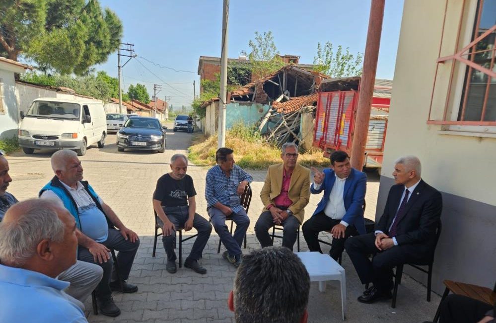 Balıkesir Emniyeti, halkla iç içe Balıkesir İl Emniyet Müdürü Hasan Yiğit, Altıeylül ilçesine bağlı Halalca