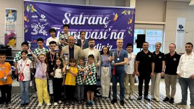 223 sporcunun mücadele ettiği 7’nci Satranç Turnuvası, 34’üncü Bandırma Kuşcenneti