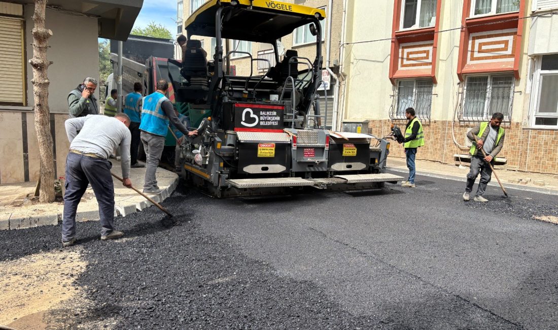 Başkan Akın’ın yol haritası Erdek’e değer katıyor Balıkesir Büyükşehir Belediye Başkanı Ahmet Akın’ın talimatıyla Erdek’te başlatılan altyapı