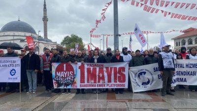 1 Mayıs Emek ve Dayanışma Günü kutlamaları kapsamında İDO iskelesi