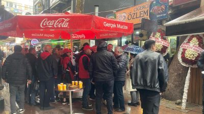 Bandırma Belediyesi personellerinden Tamer Yılmaz’ın eşi Özlem Yılmaz’ın işlettiği “Ciğerci