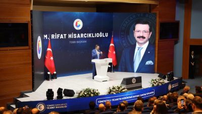 Türkiye Odalar ve Borsalar Birliği Başkanı (TOBB) Rifat Hisarcıklıoğlu, KOBİ’lerin