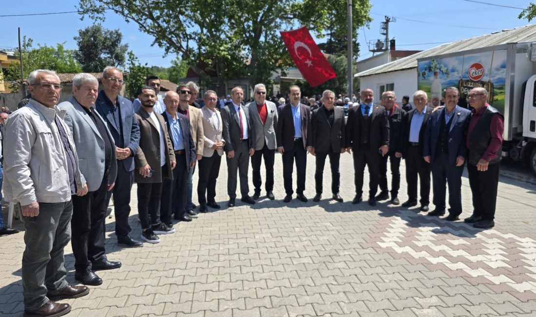 Ömerli Mahallesi’nde düzenlenen Mevlid-i Şerif ve hayır yemeğine Bandırma Kaymakamı