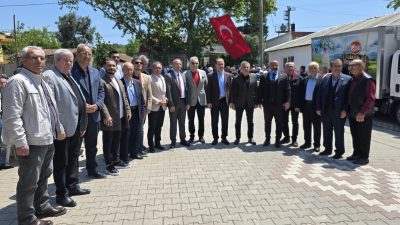 Ömerli Mahallesi’nde düzenlenen Mevlid-i Şerif ve hayır yemeğine Bandırma Kaymakamı