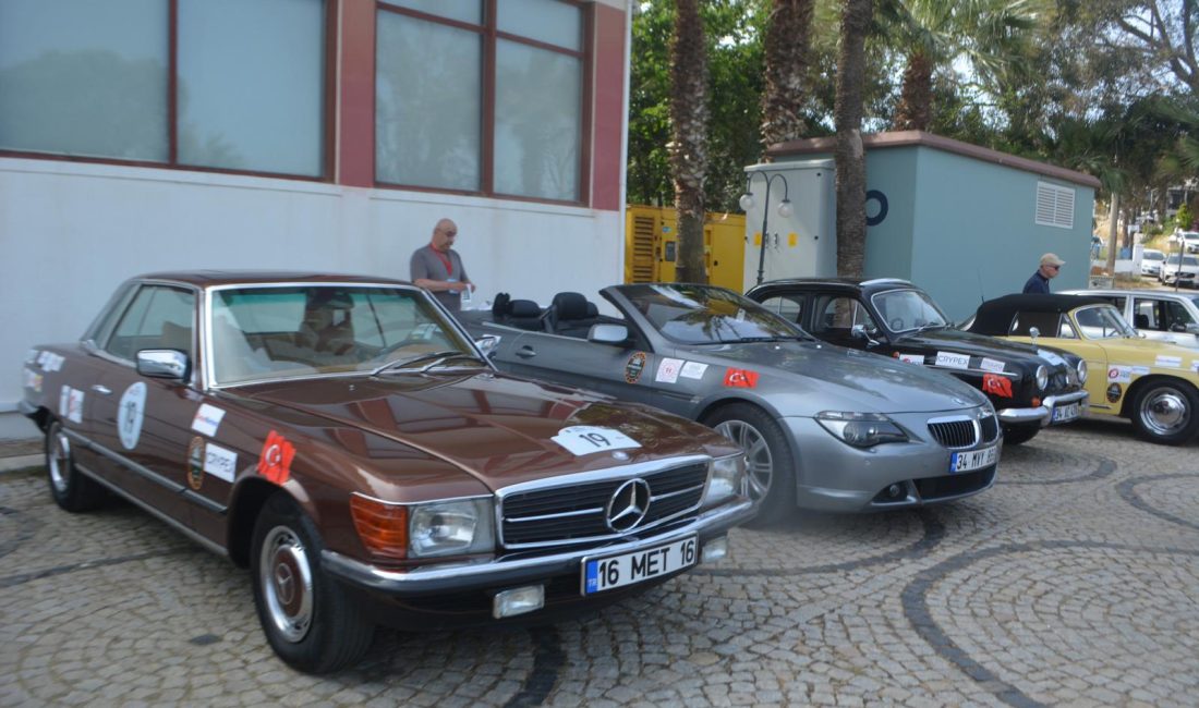 Ayvalık’ta klasik otomobillerin 27. Batı Anadolu Rallisi heyecanı Türkiye Klasik Otomobil Kulübü tarafından düzenlenen 27. Batı Anadolu Rallisi,