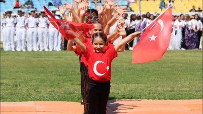 Mustafa Kemal Atatürk’ün armağanı 19 Mayıs Atatürk’ü Anma, Gençlik ve