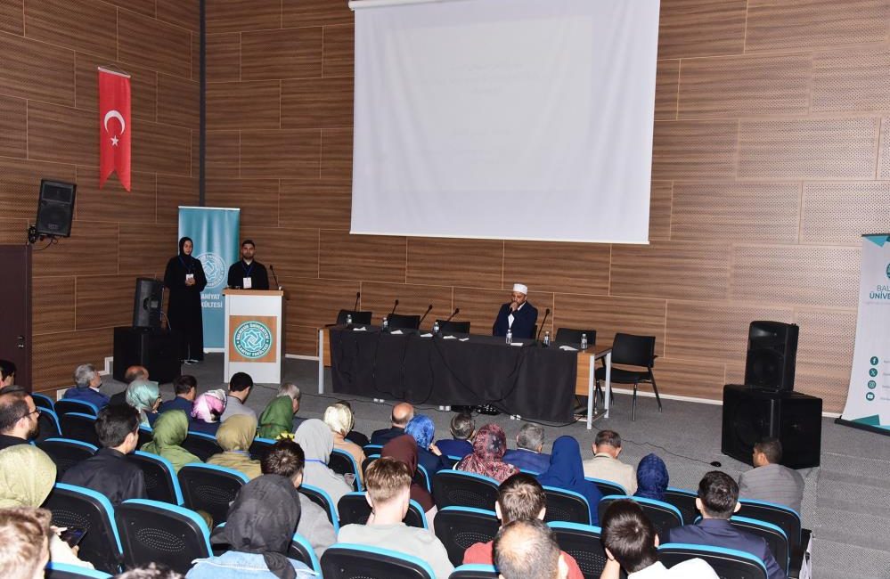 Balıkesir Uluslararası İlahiyat sempozyumuna ev sahipliği yaptı Balıkesir İlahiyat Fakültesi ev sahipliğinde, Balıkesir Vakıflar Bölge Müdürlüğü, Balıkesir