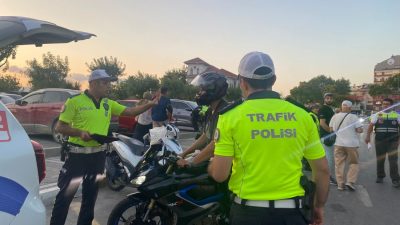 Bandırma İlçe Emniyet Müdürlüğü, Cumhuriyet Meydanı ve sahil bölgesinde motosiklet