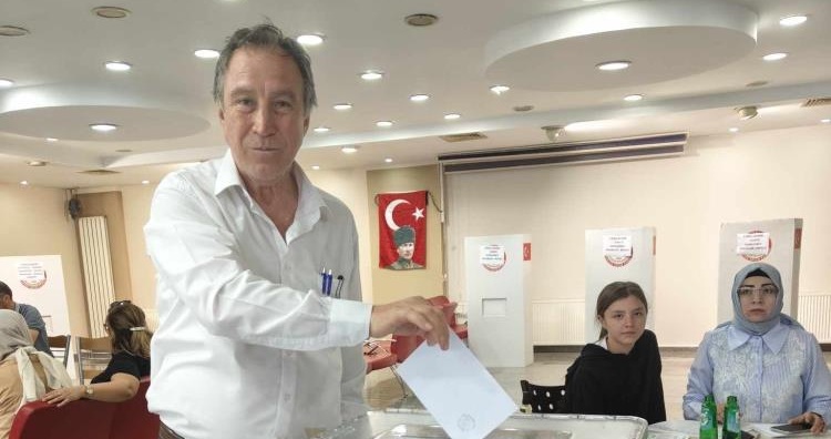 TÜRMOB delegesi Serdar Duran oldu Balıkesir Serbest Muhasebeci Mali Müşavirler Odasının (SMMMO) gerçekleştirilen genel kurul