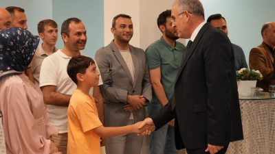 Bandırma Onyedi Eylül Üniversite yönetimi, Kurban Bayramı kapsamında bir araya