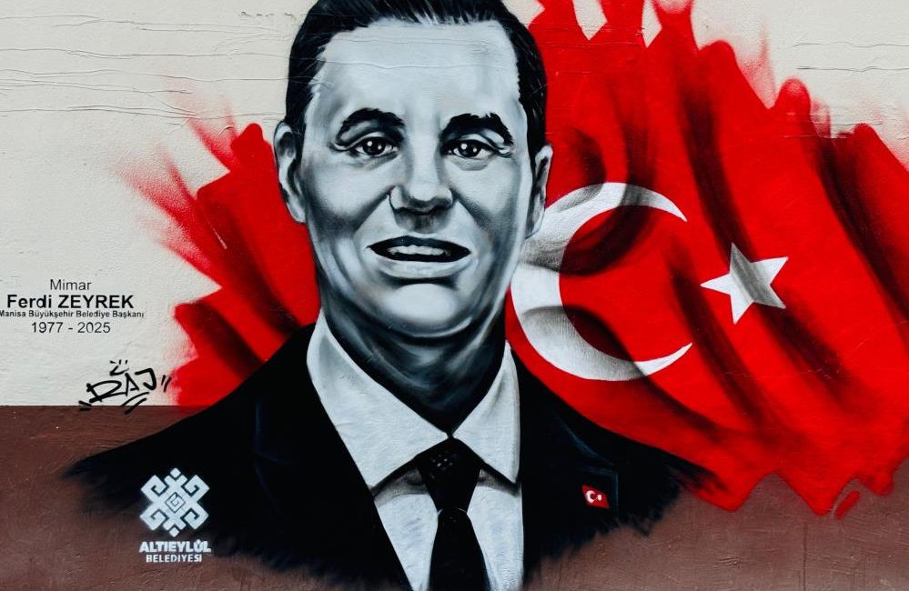 Balıkesir’de Ferdi Zeyrek’in resmi grafitiyle okul duvarına işlendi Altıeylül Belediyesi, geçtiğimiz günlerde hayatını kaybeden Manisa Büyükşehir Belediye Başkanı