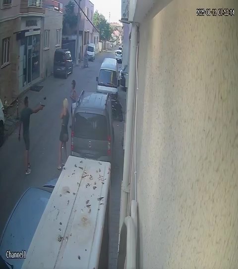 Altınova’da 4 yıl önce ayrıldığı eşini silahla yaralayan şahıs, olay
