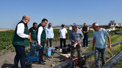 DSİ 25. Bölge Müdürü Olcay Çubukcu, Manyas’ta yürütülen “Sol Sahil