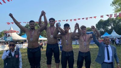 Balıkesir Büyükşehir Belediyespor Kulübü sporcuları, Kırklareli ve Bursa’da düzenlenen yağlı