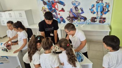 Balıkesir’de meslek lisesi öğrencileri ile ilkokul öğrencilerini bir araya getiren