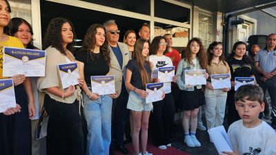 Bandırma’da faaliyet gösteren Çizgi Sanat Atölyesi’nin, Kuşcenneti temalı karma resim